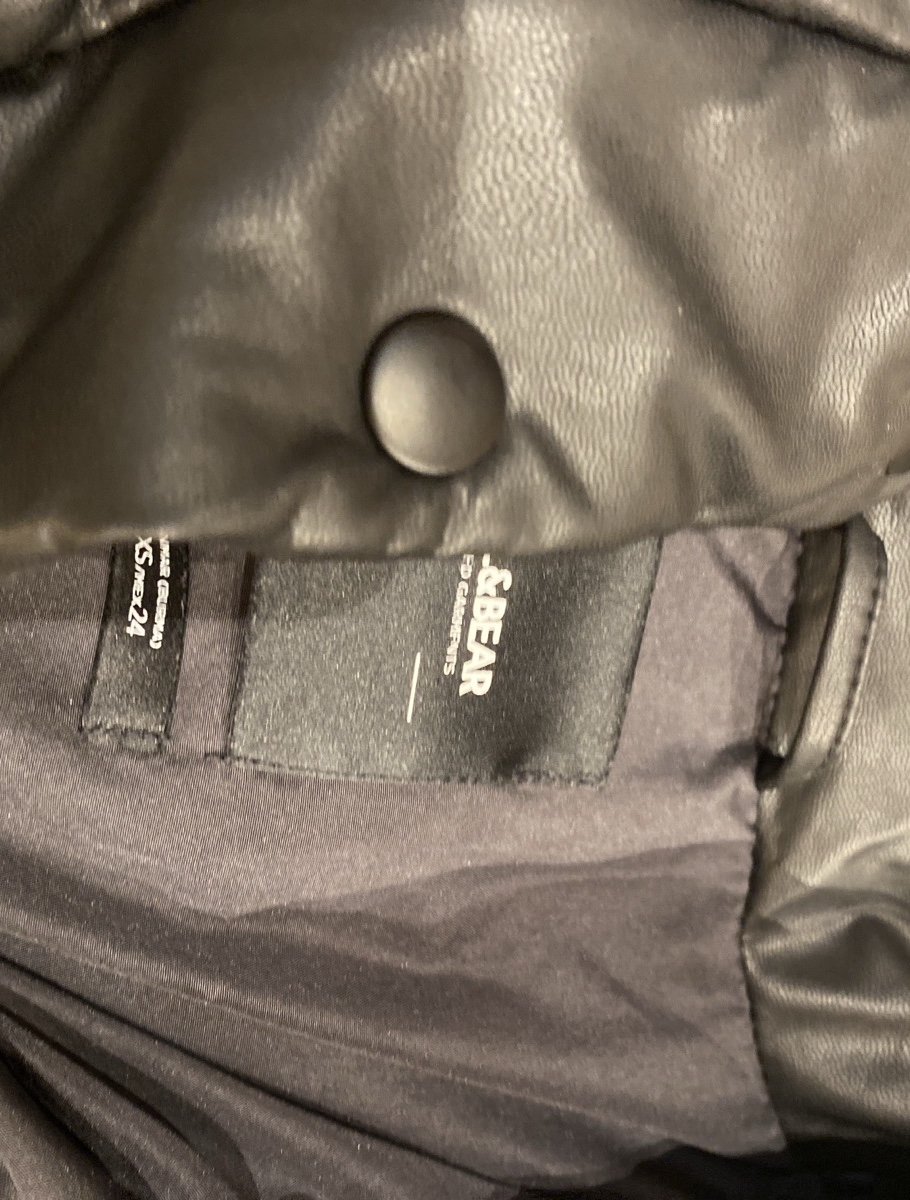 Wintermantel in Kunstleder Optik