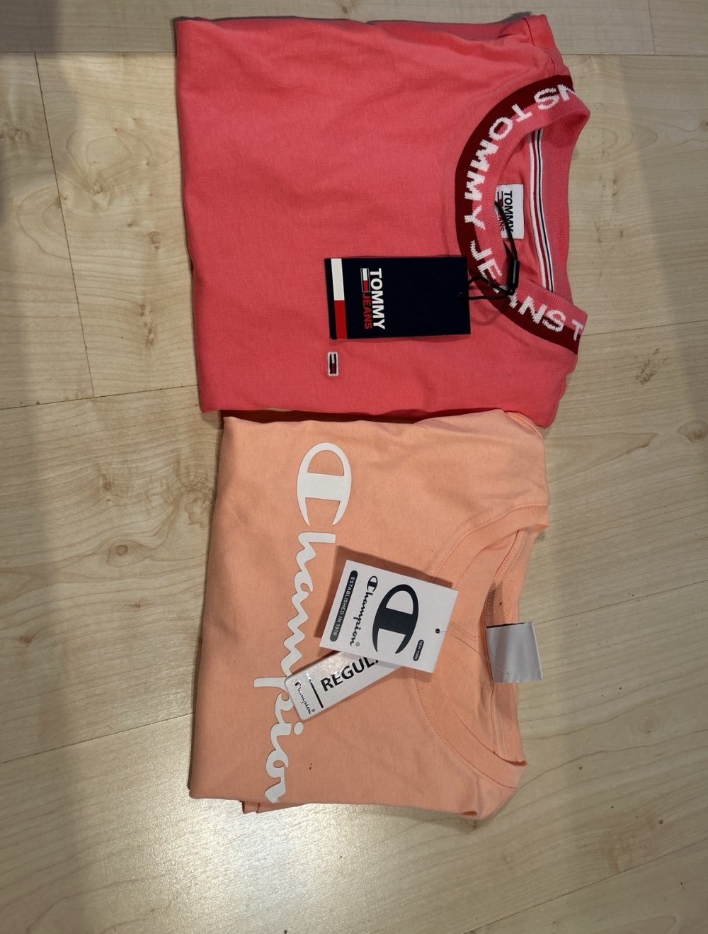 Champion, Tommy Tshirt