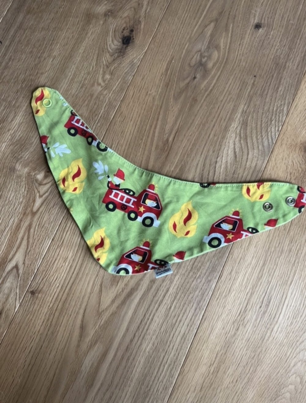 Sabberlatz/Dreieckstuch