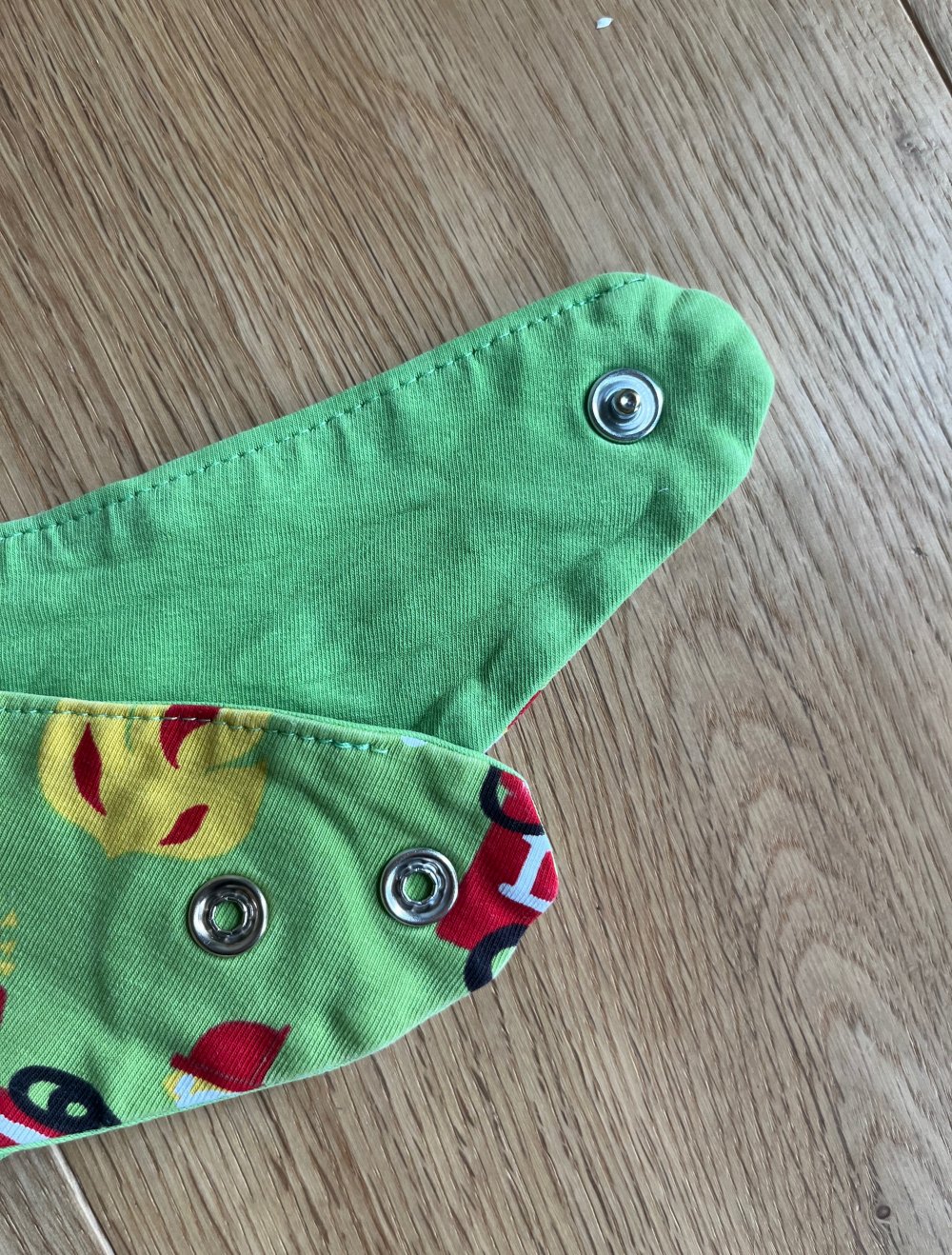 Sabberlatz/Dreieckstuch