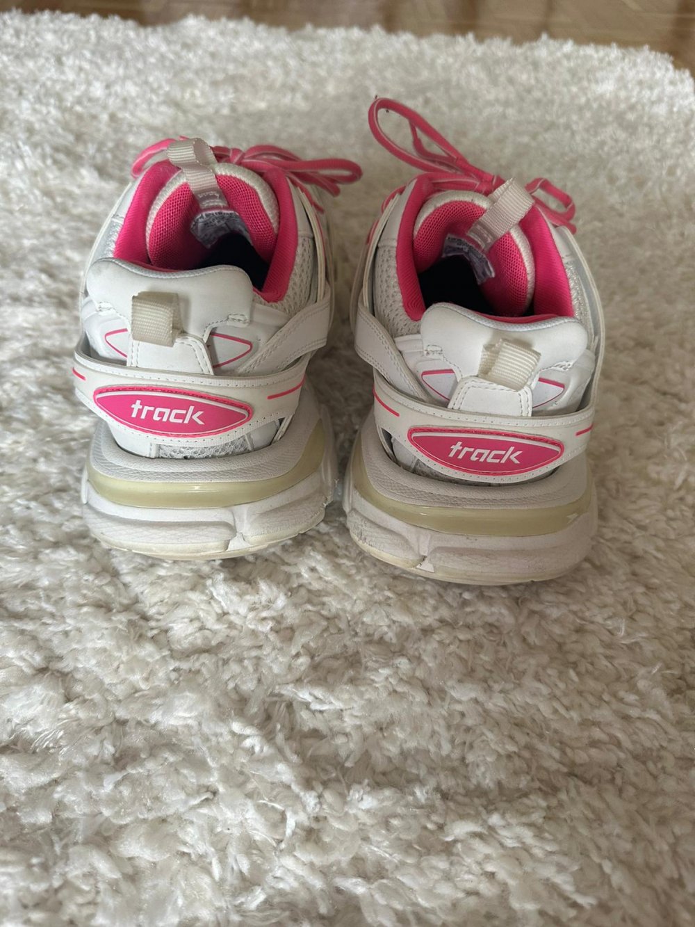 Balenciaga Track weiss/ neonpink