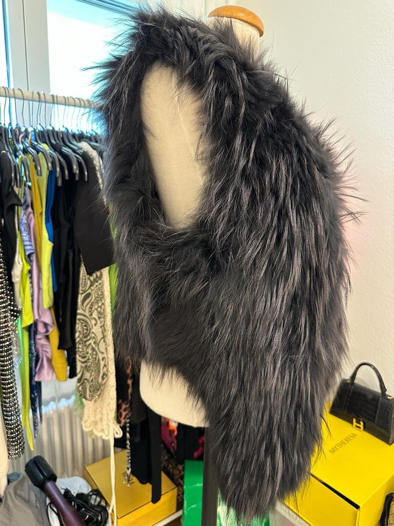 Schwarz/ Silber Weste Echt Fell