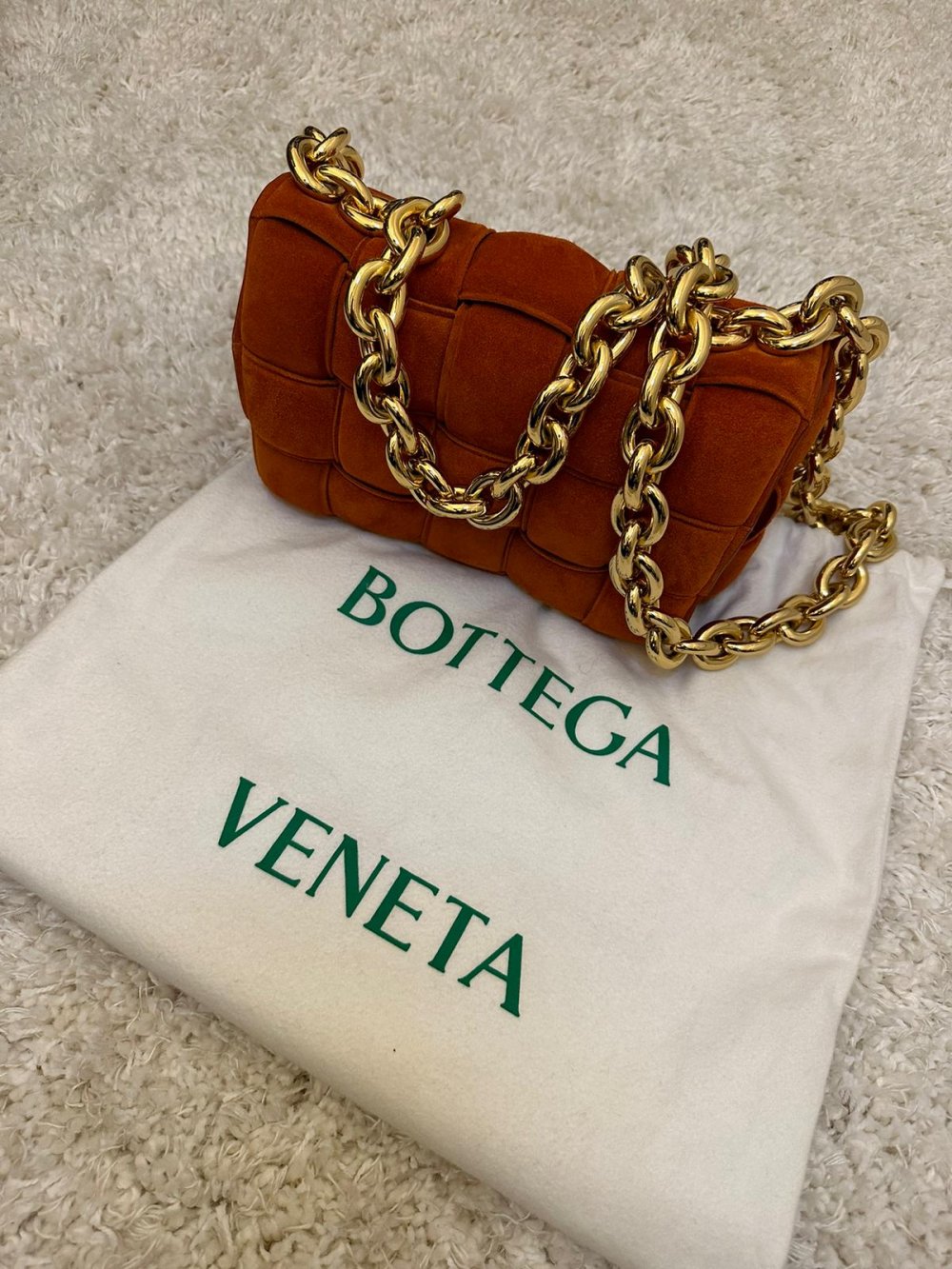 Bottega VenetaBottega Veneta - Suede Chain Cassette Orange (Wildleder)