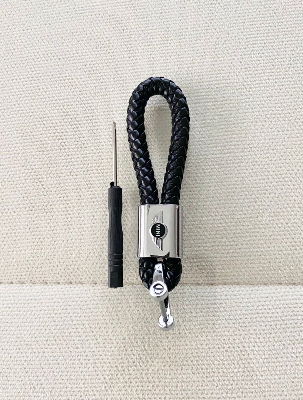 Verschiedene Schlüsselanhänger aus leder