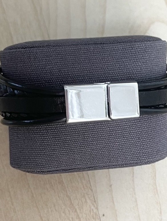Tolles Schwarz Herrenarmband Kunstleder ungetragen