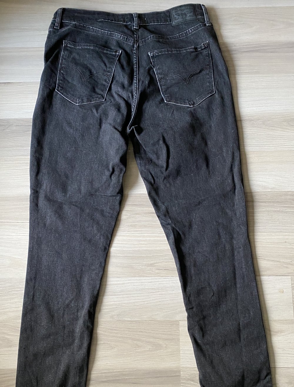 Levi’s Slim Fit Jeans