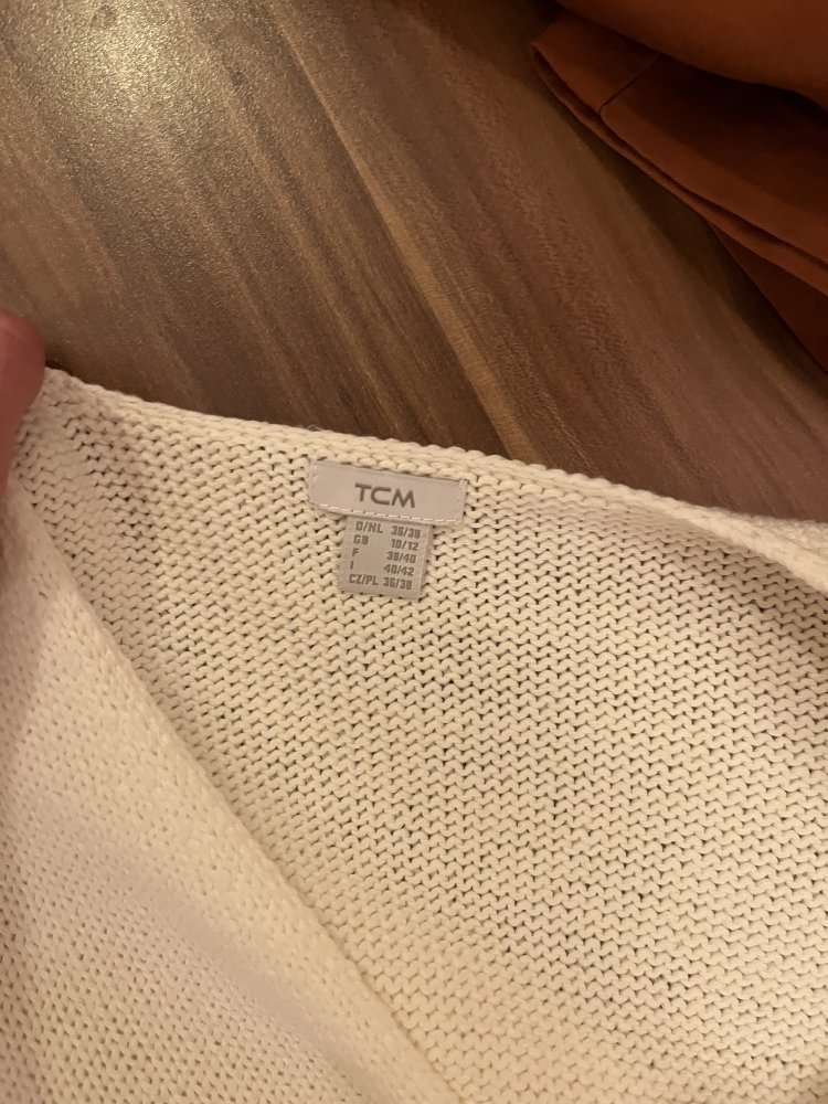 Pullover von Esprit, creme