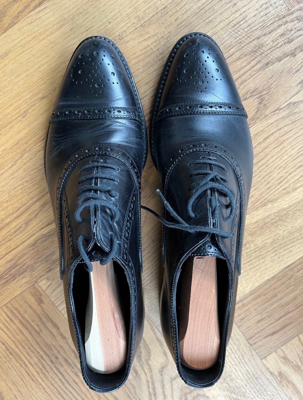 schwarzer Herren Schnürschuh