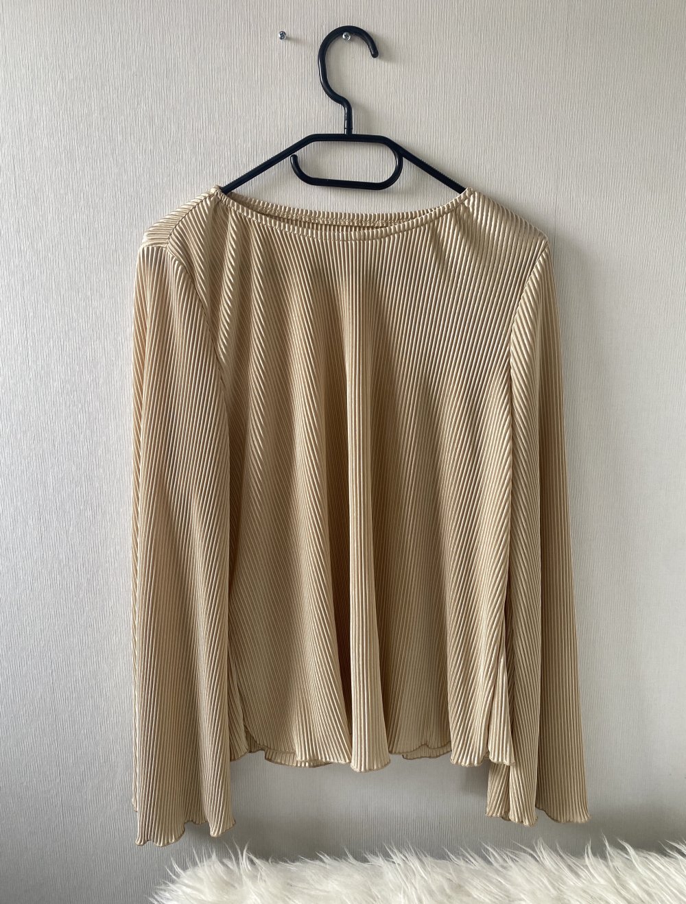 Beige Bluse