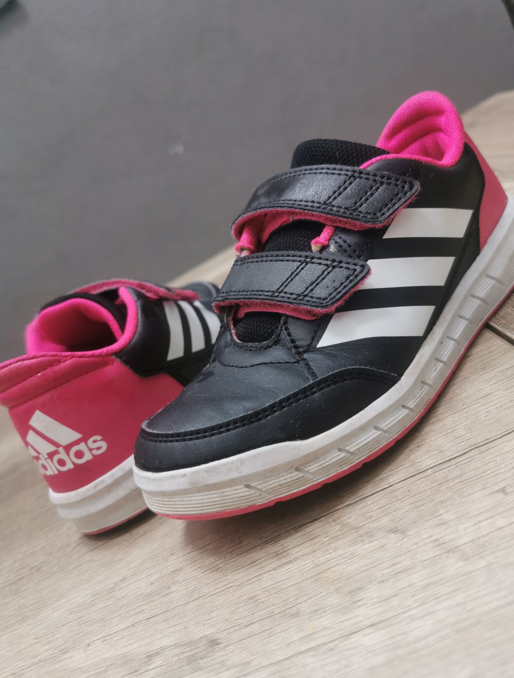 Adidas EcoOrtholite Gr 33 Sneakers Schuhe