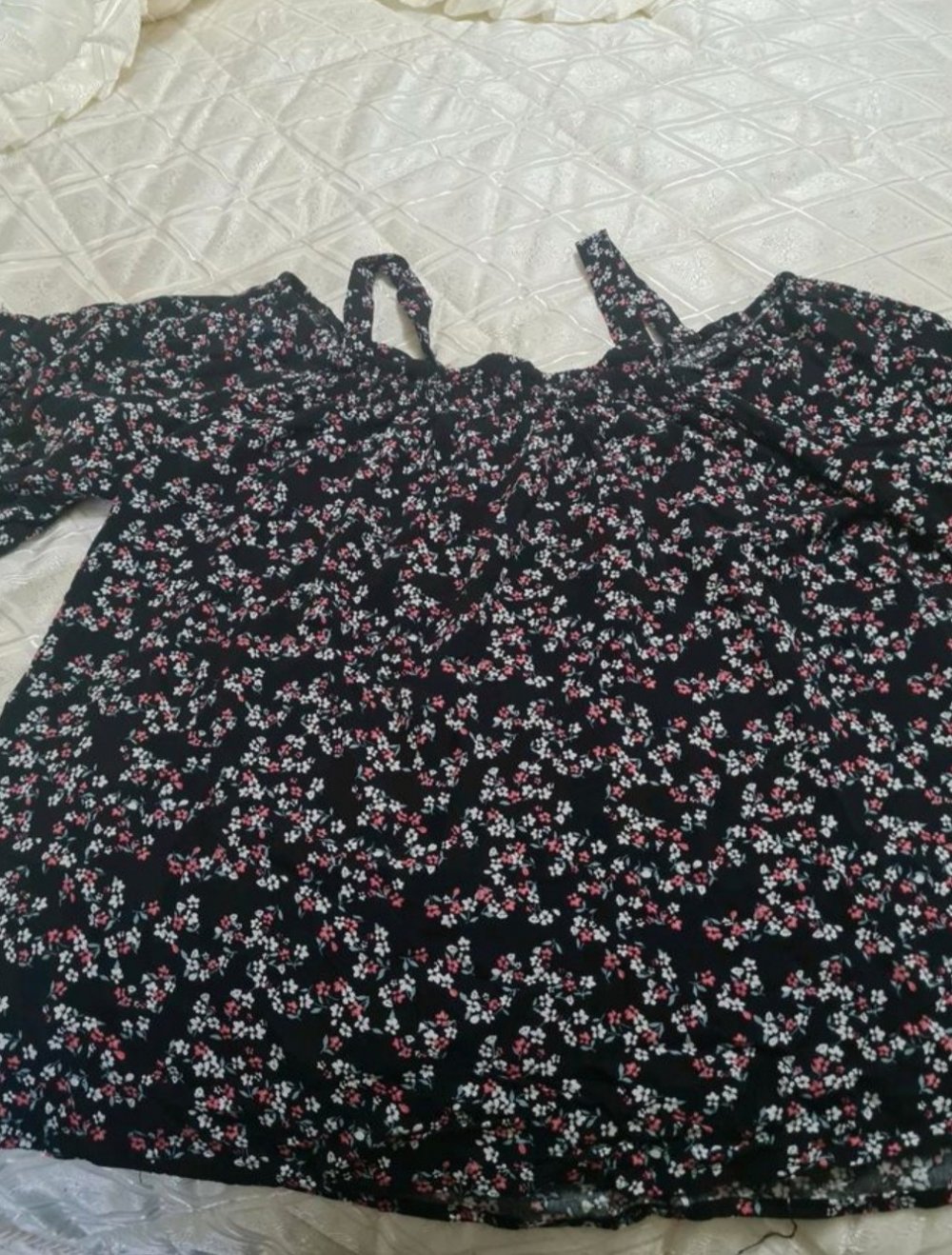 Verschiedene Shirt gr 48/50