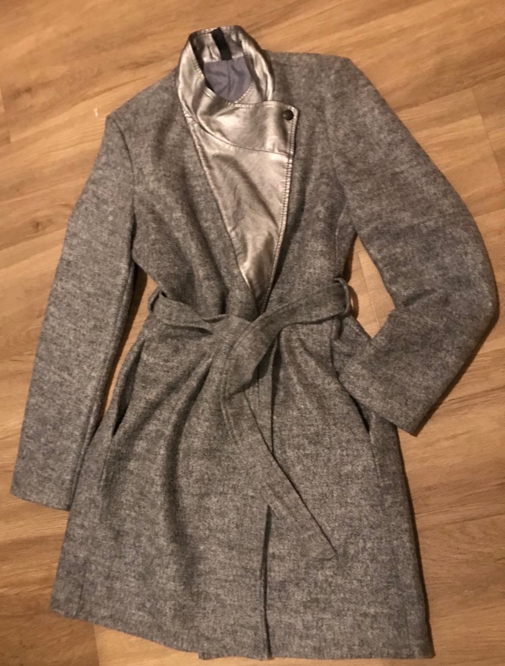 Hellgrauer Mantel Gr.36