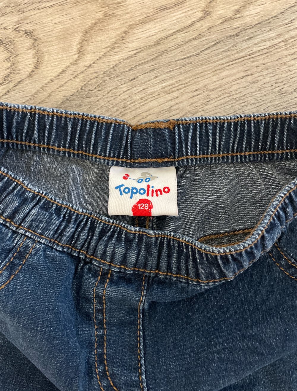 Mädchen Jeans in Größe 128