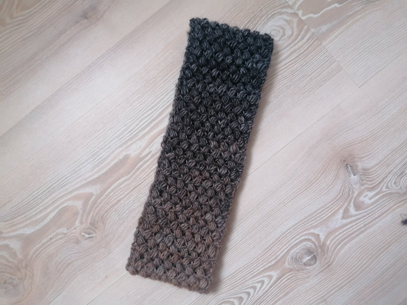 Stirnband selbstgehäkelt