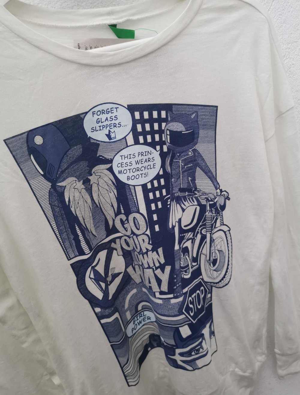 Neues Langarmshirt von von Benetton