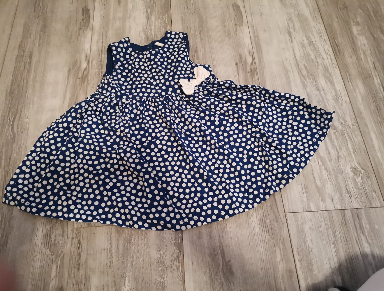 Wunderschönes Sommerkleider Set