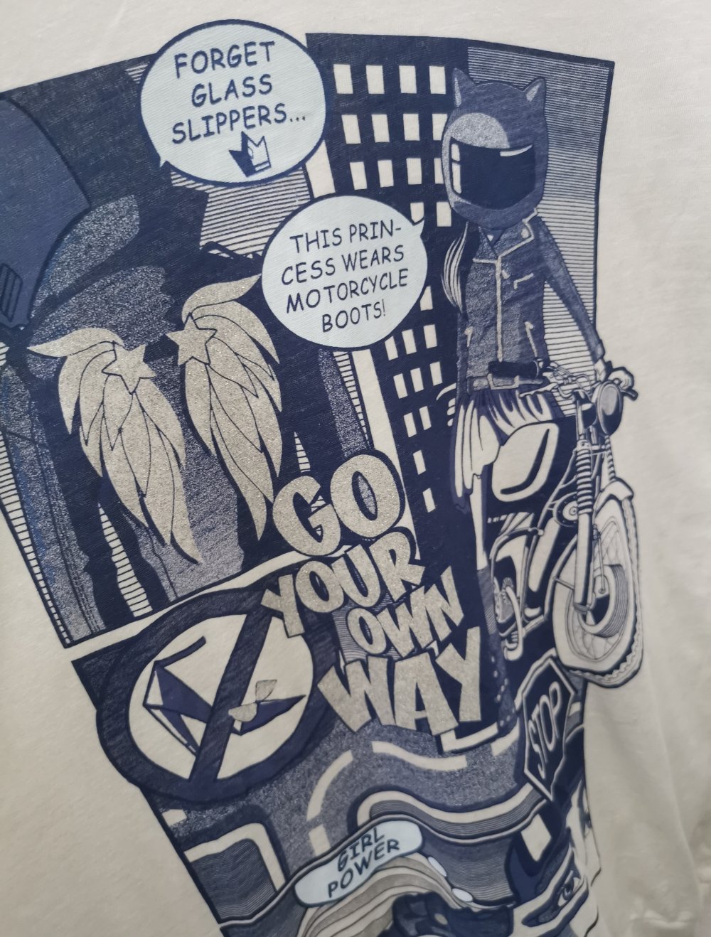 Neues Langarmshirt von von Benetton