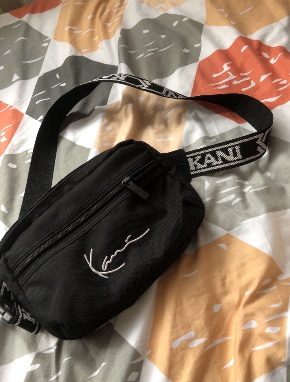Kani Bauchtasche