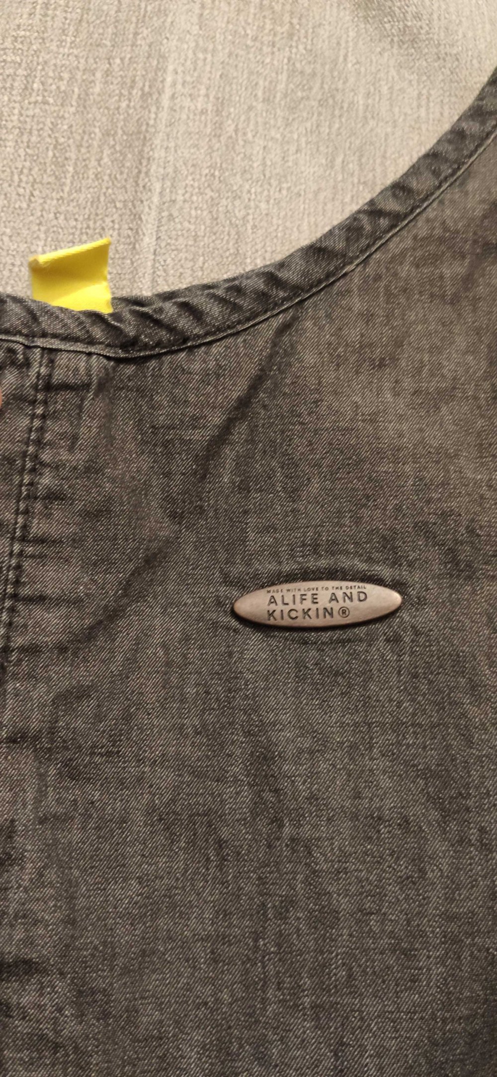 Kurzer dunkelgrauer Jumpsuite