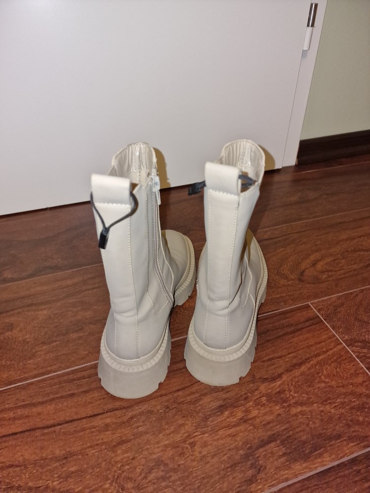 Stiefeletten ZARA NEU