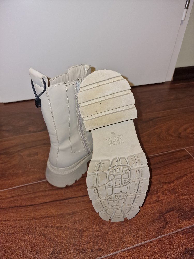 Stiefeletten ZARA NEU