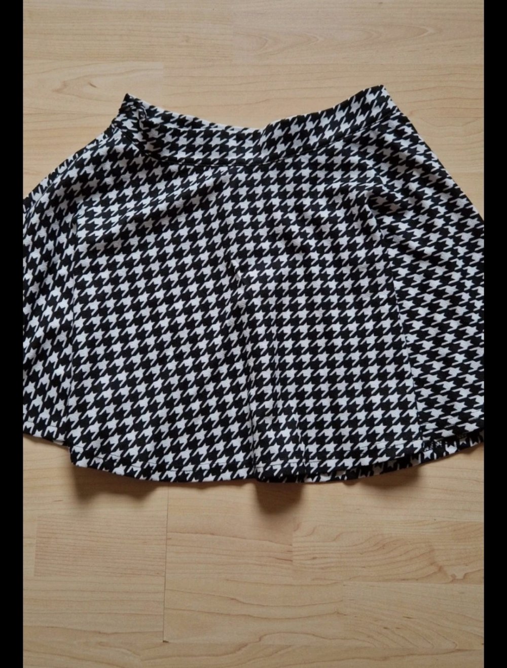 skaterrock tellerrock schwarz weiß