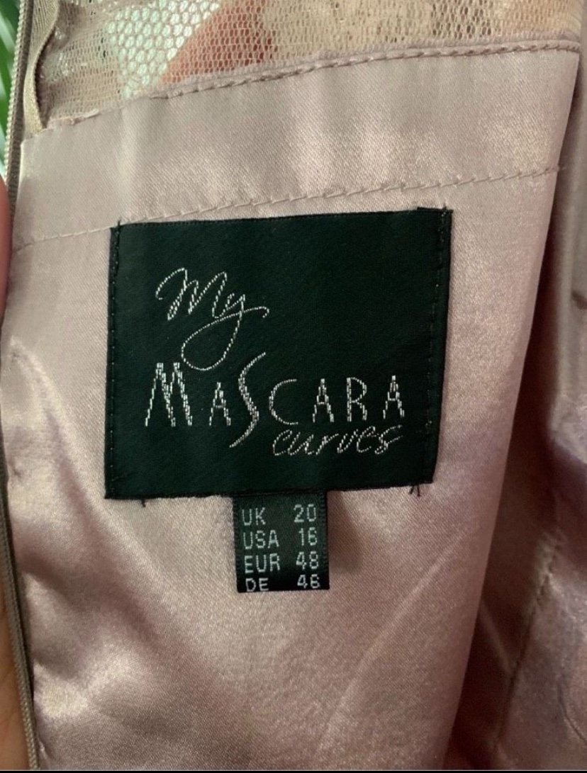 Cocktailkleid aus Spitze