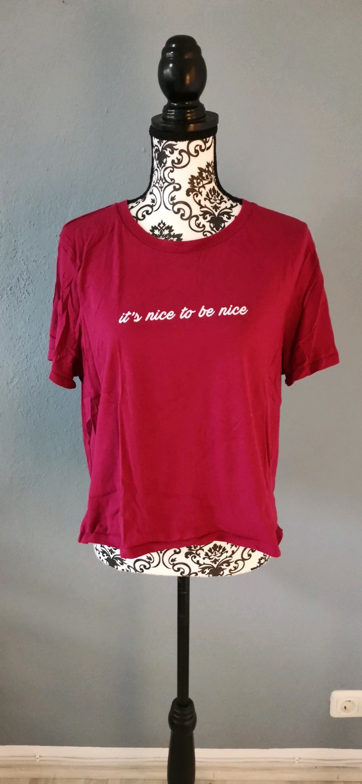 Primark T-Shirt Gr. XL Statement it's nice to be nice dunkelrot Bordeaux
