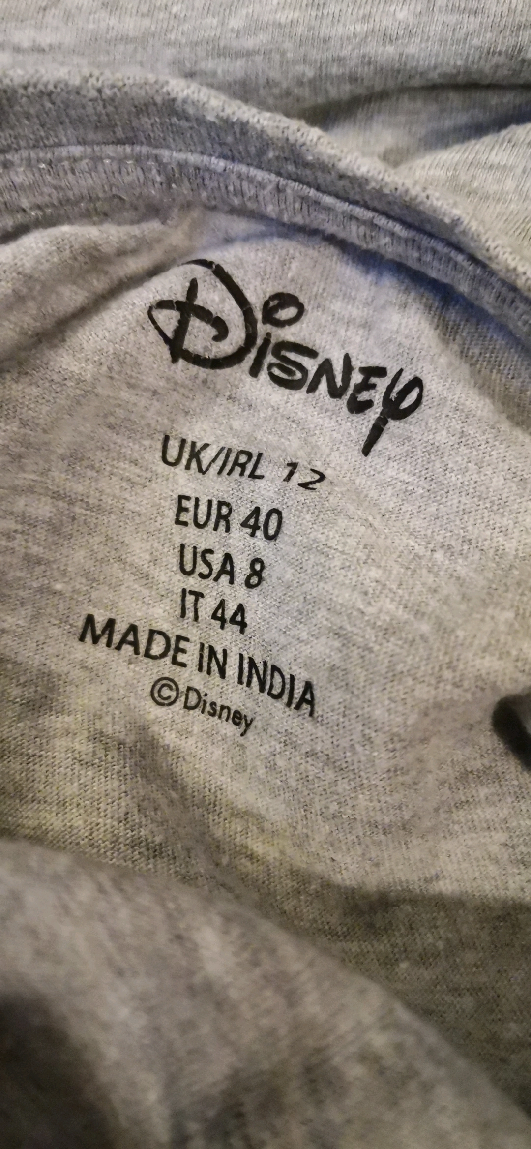 Graues T-Shirt mit Mickey Mouse