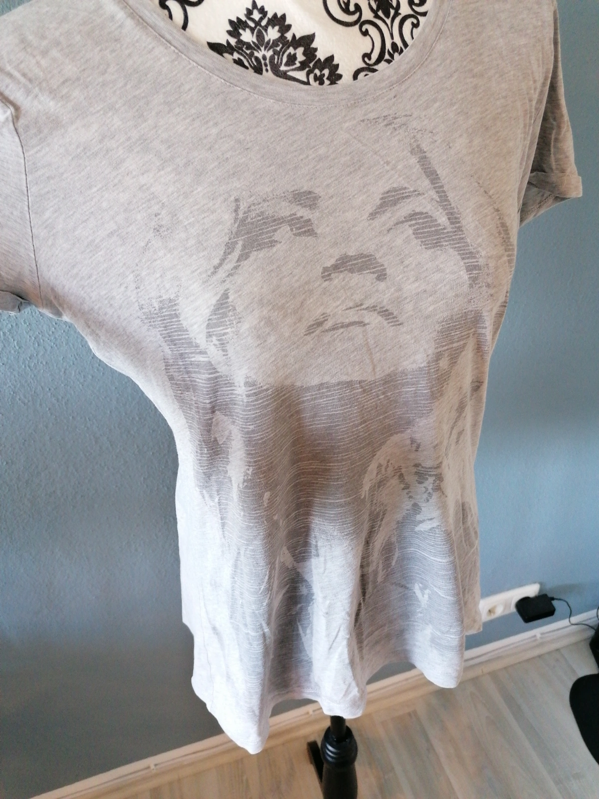 Graues Esprit T-shirt mit Frau Gr. XL