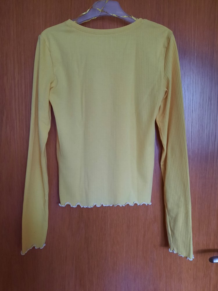 Pullover gelb gerippt