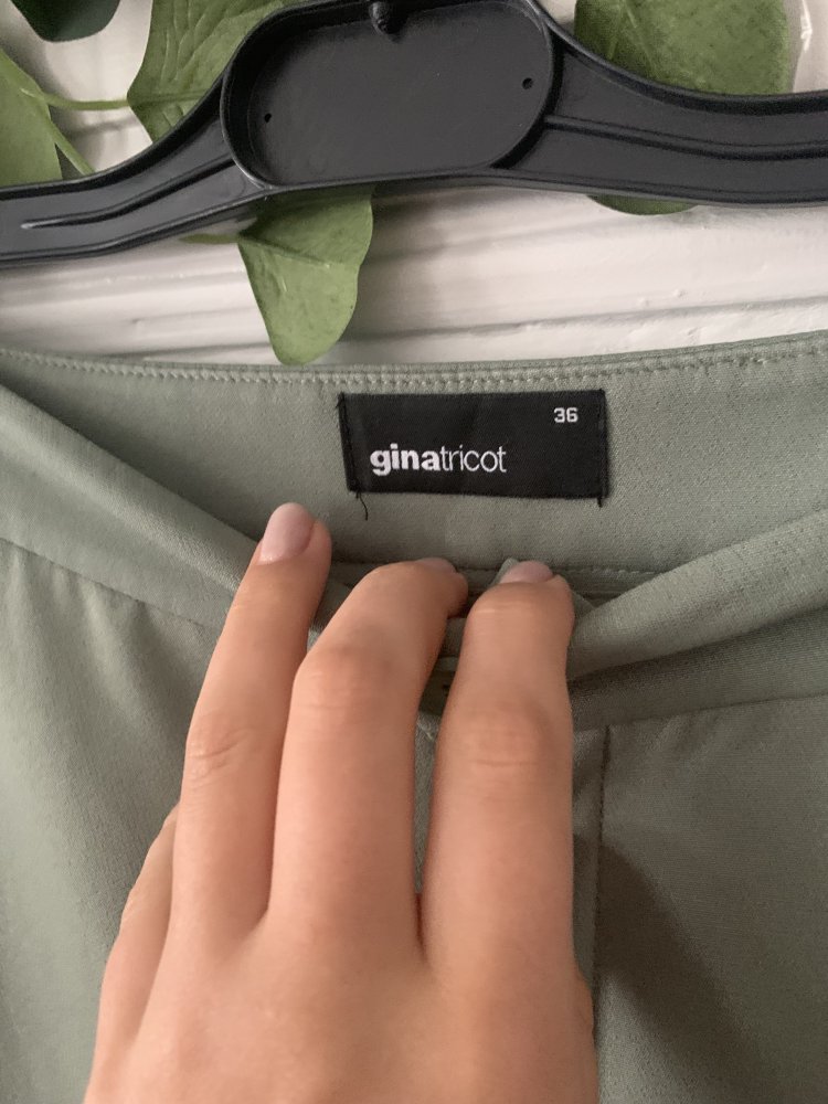 Gina Tricot High Waist Hose grün 