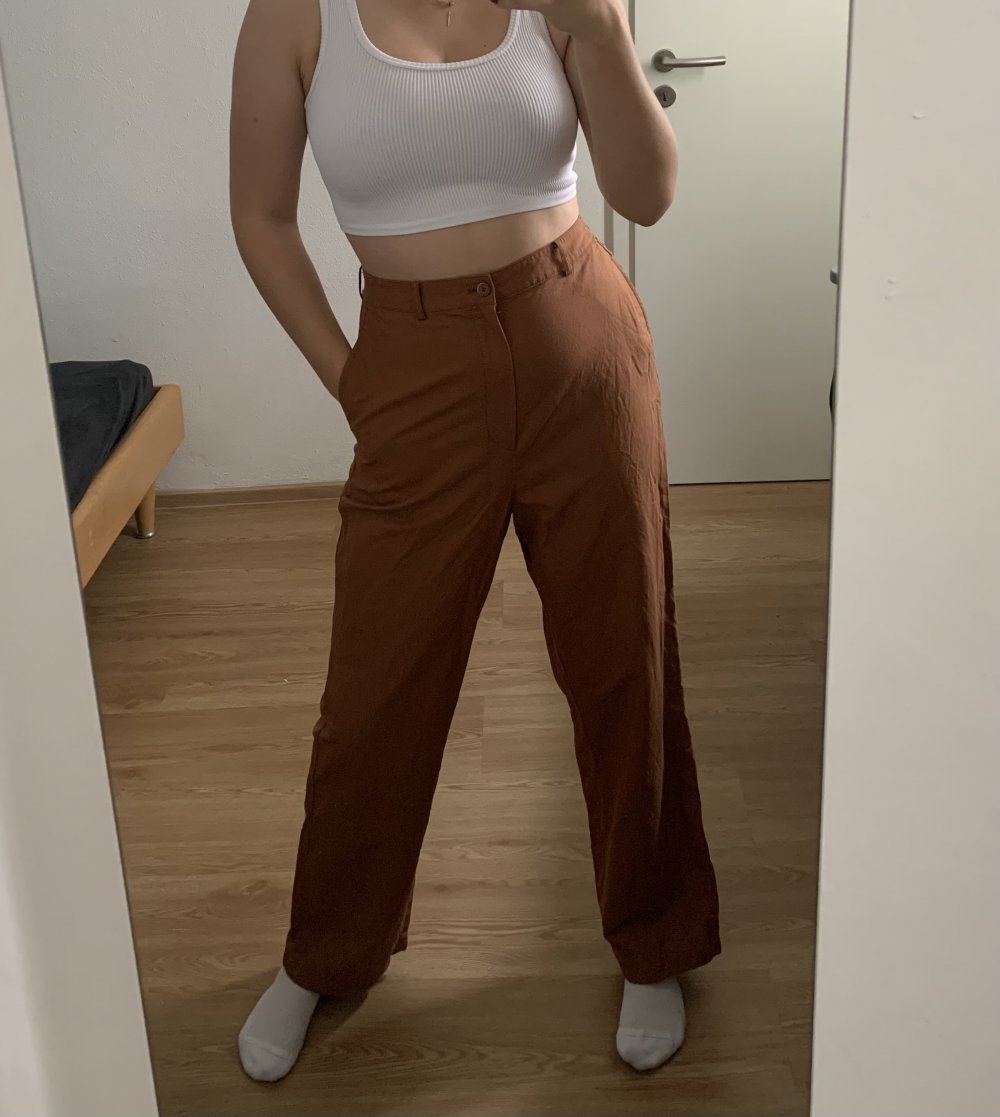 Uniqlo High Waist Hose braun locker Wide Leg