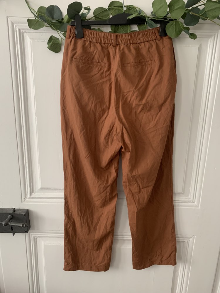 Uniqlo High Waist Hose braun locker Wide Leg