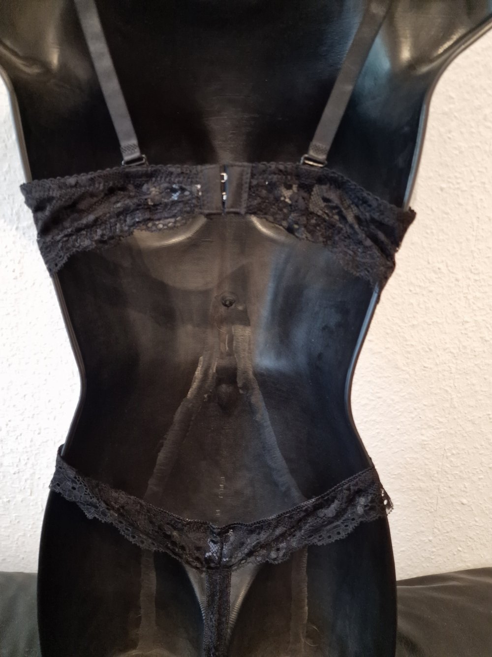 Kontrast-Spitzen-BH und Höschen, in blau 80B