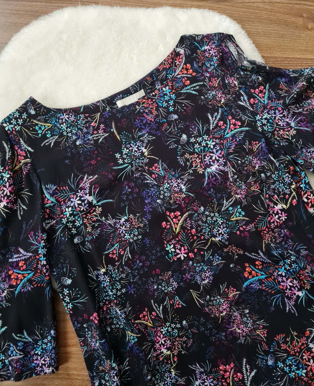 Bunte Bluse Blumenprint Offene Ärmel Gr. 36