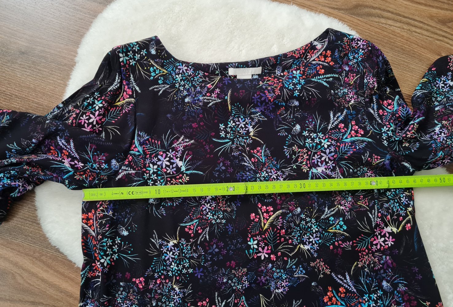 Bunte Bluse Blumenprint Offene Ärmel Gr. 36