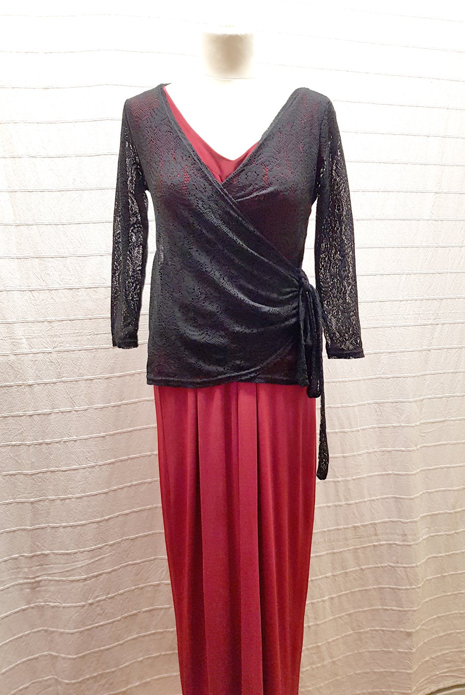 Spitzenbluse in Wickeloptik, Gr. 36 38 