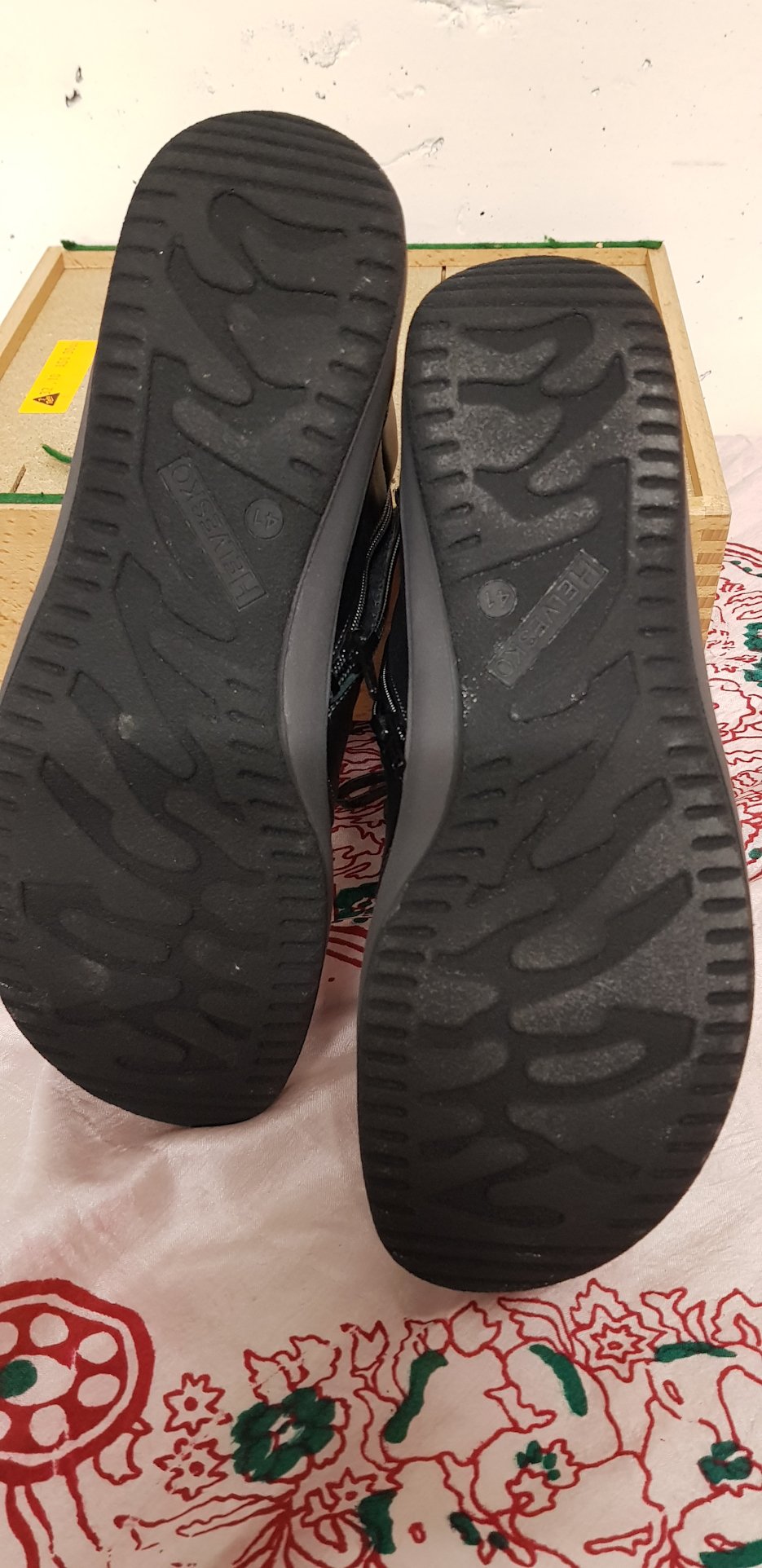 Stiefeletten, Neu, Helvesko, Gr. 41