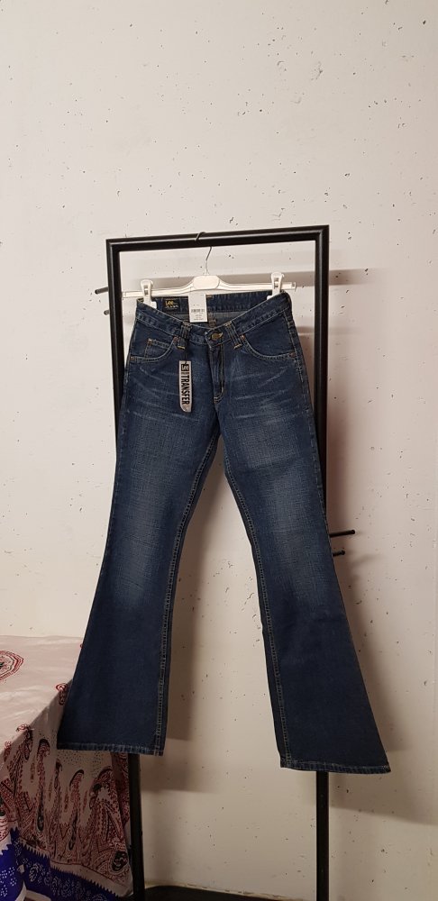  Lee Jeans, Neu, Flared, Gr. 34 (27x33)