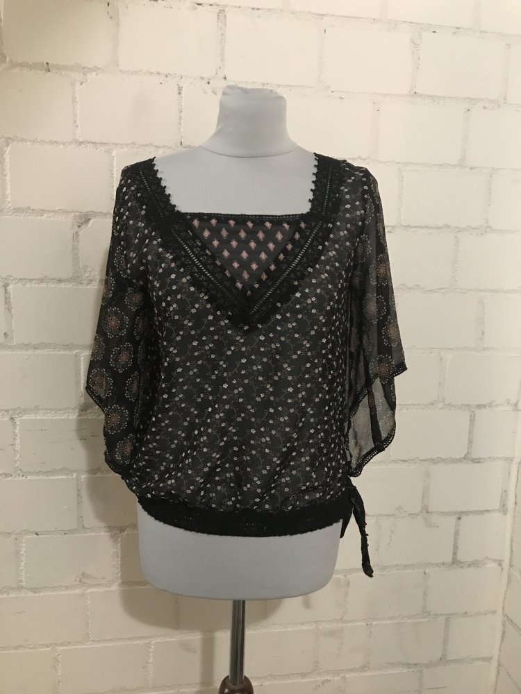 Transparente Bluse mit Blumen 