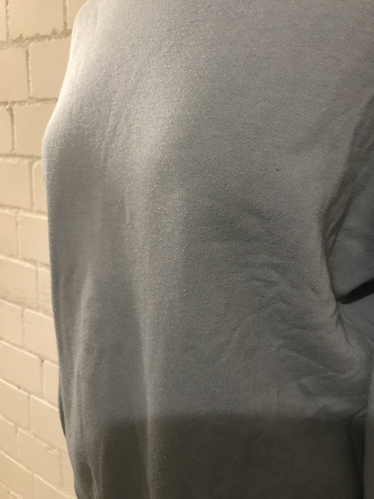 Pullover mit Stickerei