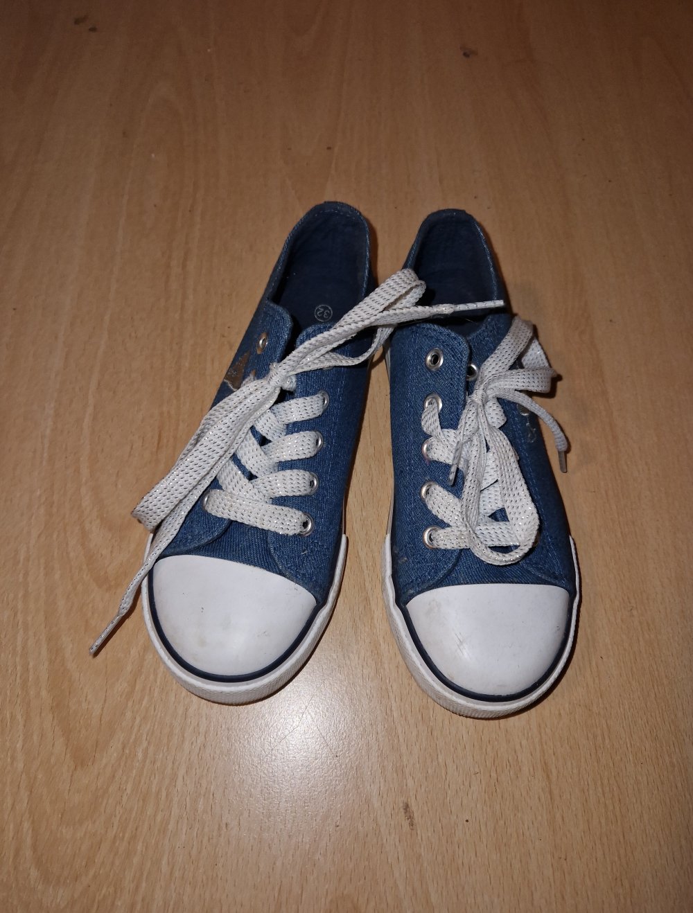 Sneaker blau weiß 32 Jeans
