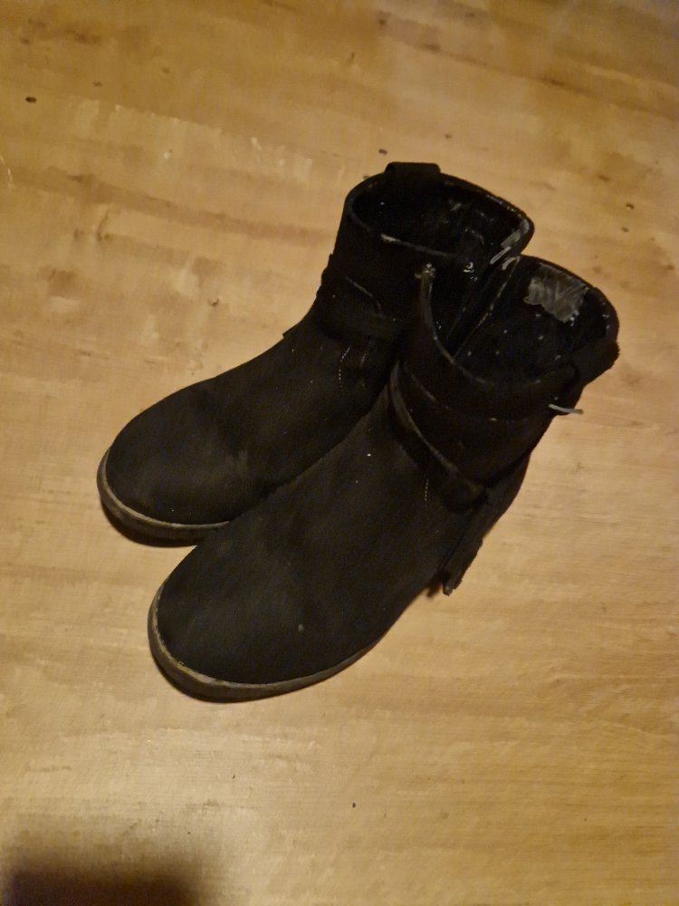 Stiefeletten 31 schwarz Wildleder Look