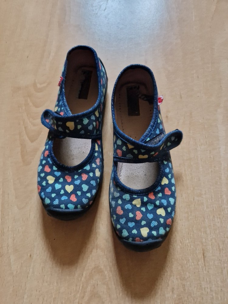 Hausschuhe blau 32 Punkte 