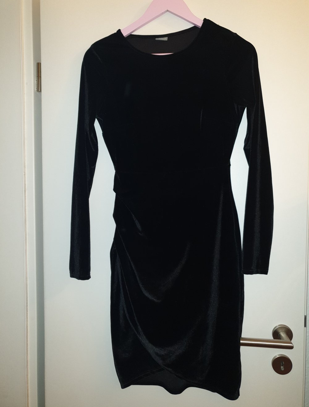 Gina Tricot S schwarz Samt 36 sexy kleines schwarzes lange Ärmel