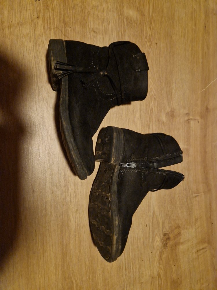 Stiefeletten 31 schwarz Wildleder Look