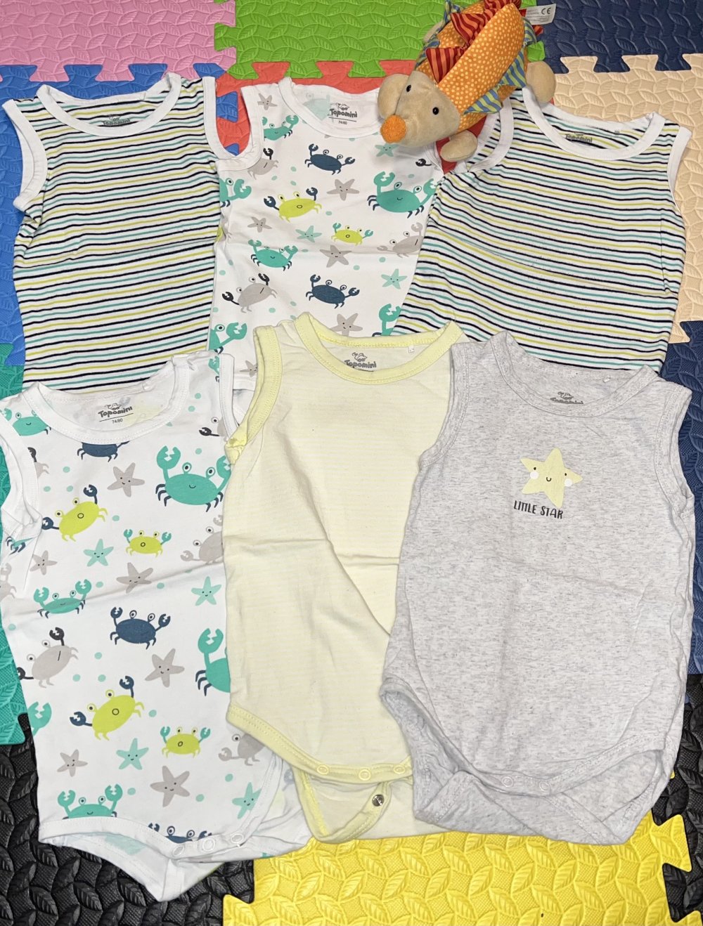 6x Bodys ohne Arm Gr.74/80 Topomino