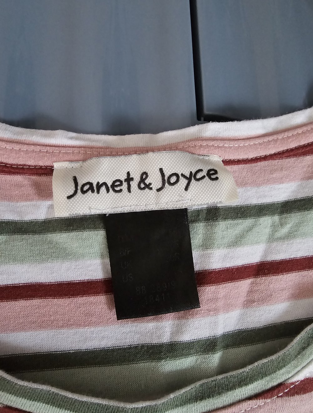 Gestreiftes Shirt Gr. 56