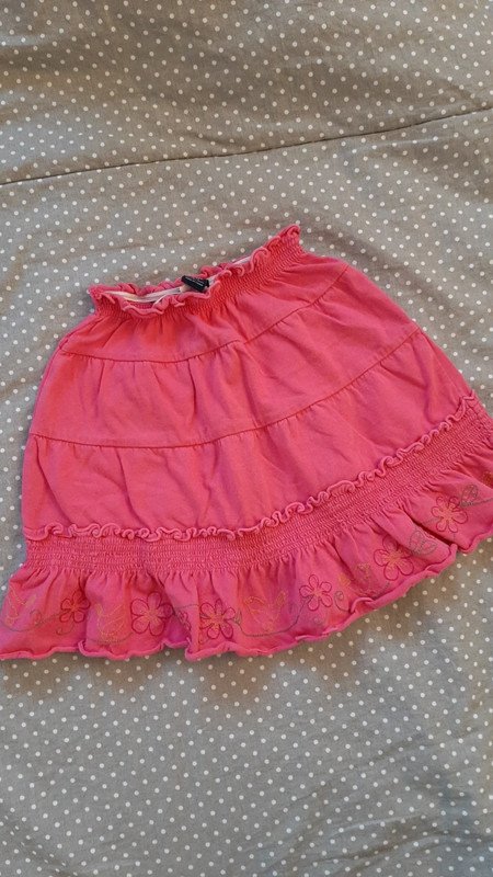 Gap Sweat Rock Gr. 92, Mädchen, pink, Blumen, Stickereien, Sommer